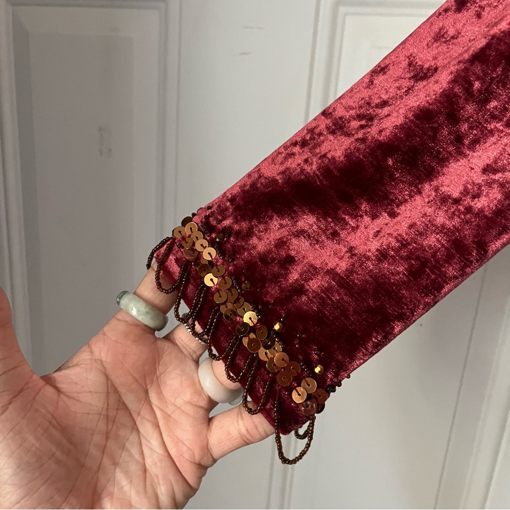 BY DEEP LOS ANGELES vintage burgundy red crushed velvet sequin beaded fringe top - Picture 2 of 8